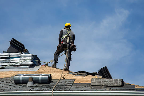Professional Gutter Installation technician working in Bernville, PA